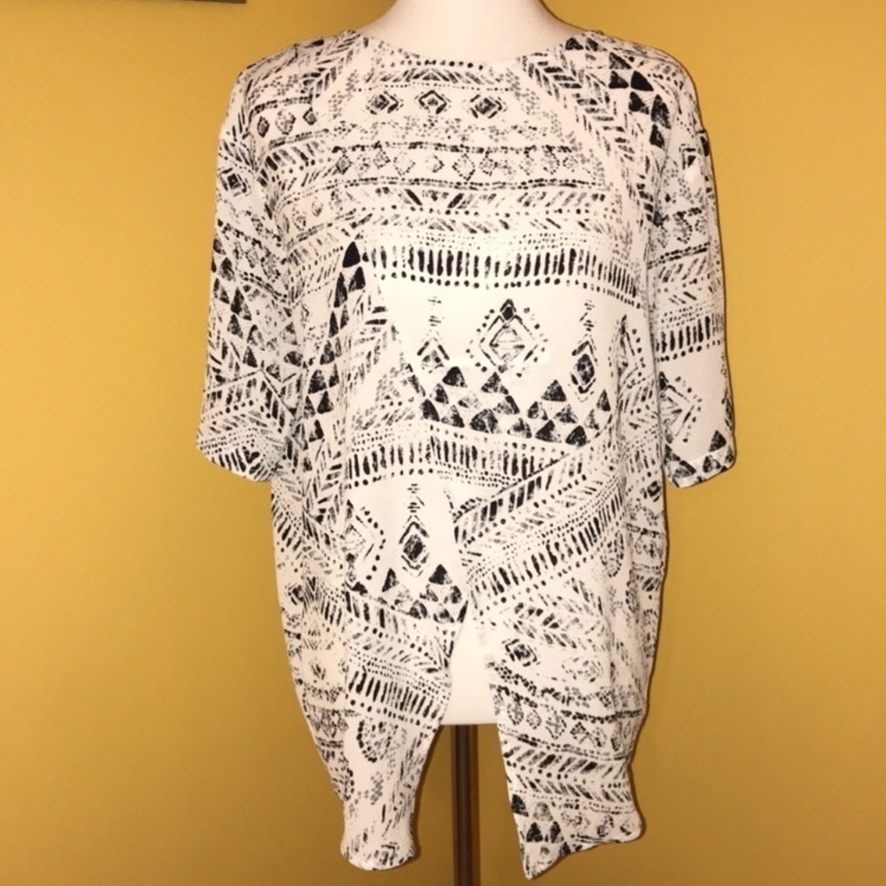 2/$25 Silence + noise front slit top